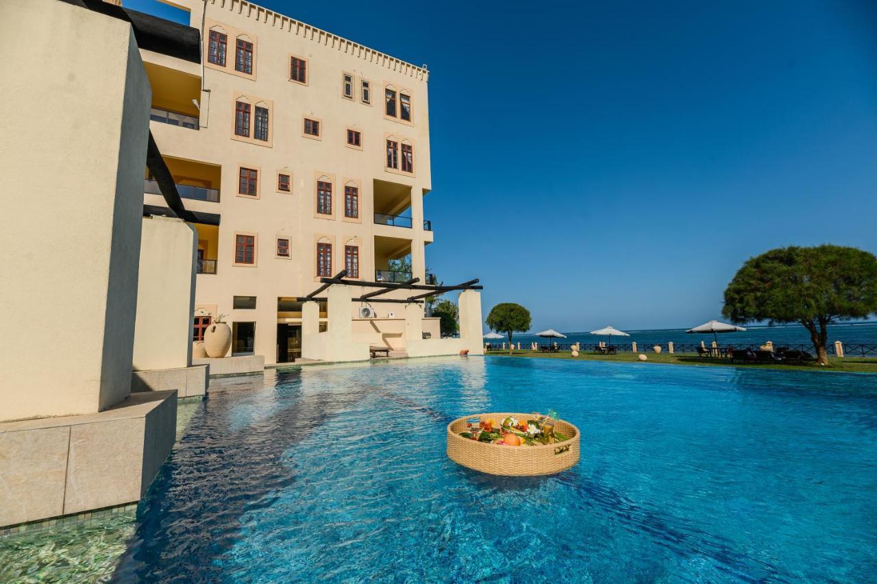 Cocoa Boutique Hotel - Your Kenyan Beachfront Bliss Момбаса Экстерьер фото
